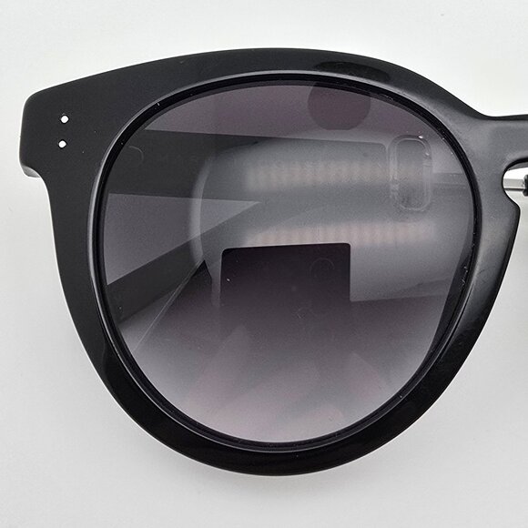 Marc Jacobs Marc 129/S Black Frame Grey Gradient Lens Sunglasses w/ Case 50mm